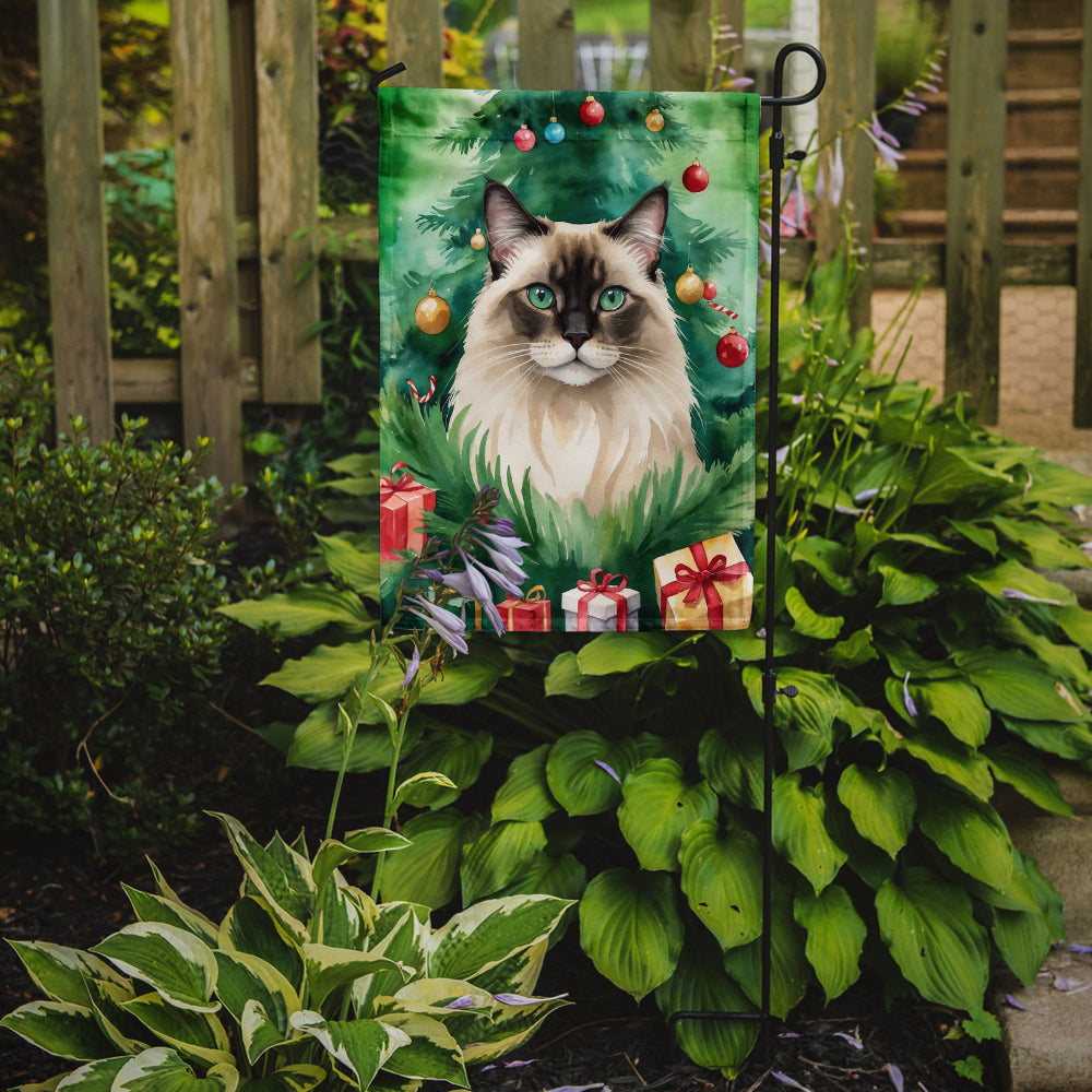Balinese Cat By the Christmas Tree Garden Flag Mailbox Decorative Yard Banner Outside Patio Artwork for Flower Beds, Garden Size, Multicolor