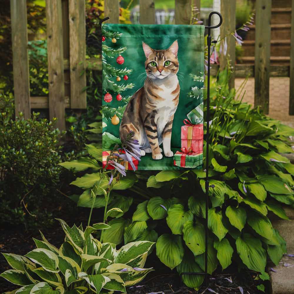 California Spangled Cat By the Christmas Tree Garden Flag Mailbox Decorative Yard Banner Outside Patio Artwork for Flower Beds, Garden Size, Multicolor