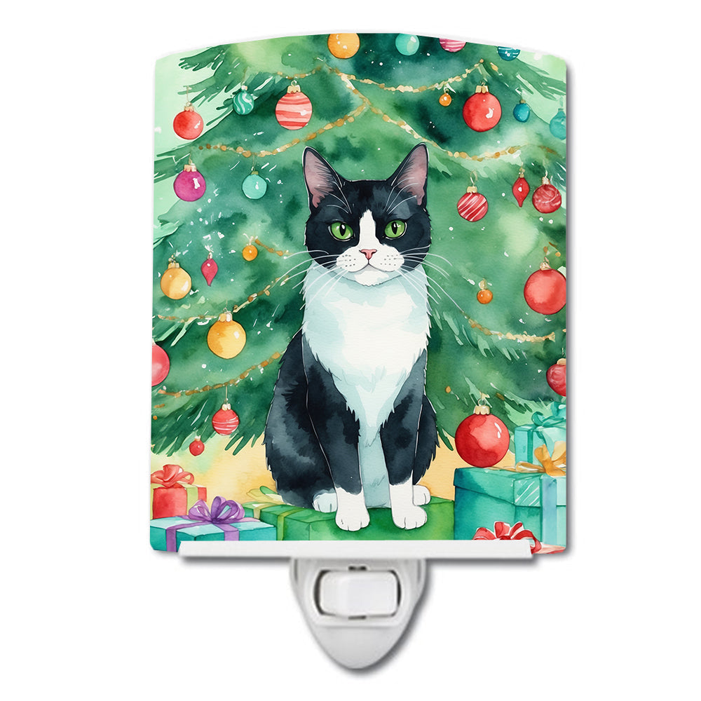 Chantilly Tiffany Cat By the Christmas Tree Ceramic Night Light Compact, UL-Certified, Ideal for Bedroom, Bathroom, Nursery, Hallway, Kitchen, 6x4x3, Multicolor