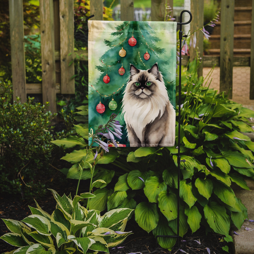Colorpoint Longhair Cat By the Christmas Tree Garden Flag Mailbox Decorative Yard Banner Outside Patio Artwork for Flower Beds, Garden Size, Multicolor