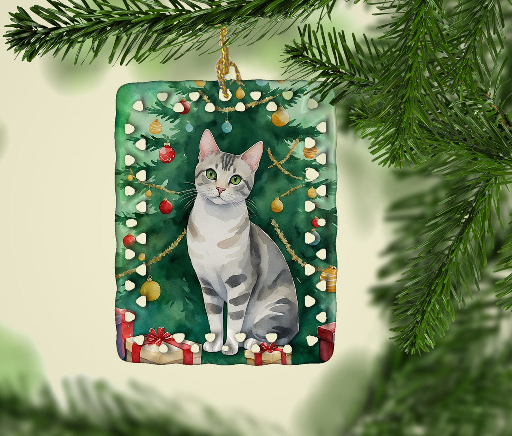 European Shorthair Cat By the Christmas Tree Porcelain Ornament Christmas Tree Hanging Decorations for Home Christmas Holiday, Rectangle, Gift, Multicolor