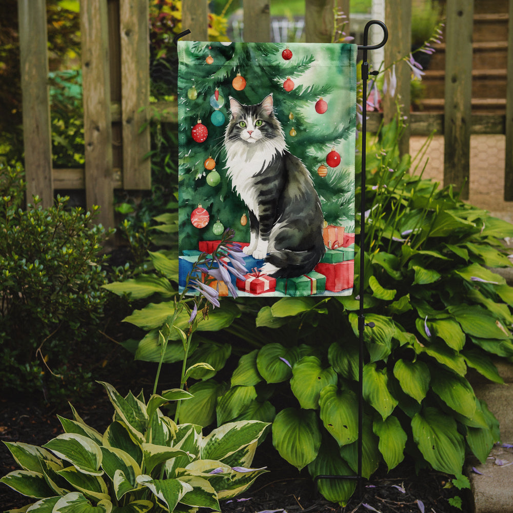 Norwegian Forest Cat By the Christmas Tree Garden Flag Mailbox Decorative Yard Banner Outside Patio Artwork for Flower Beds, Garden Size, Multicolor