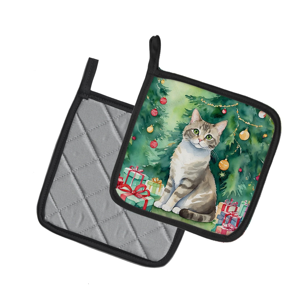 Pudelkatze Cat By the Christmas Tree Pot Holder Set of 2 Heat Resistant Quilted Hot Pads 7.5 x 7.5 Inch, Insulated Kitchen Trivets for Cooking & Baking