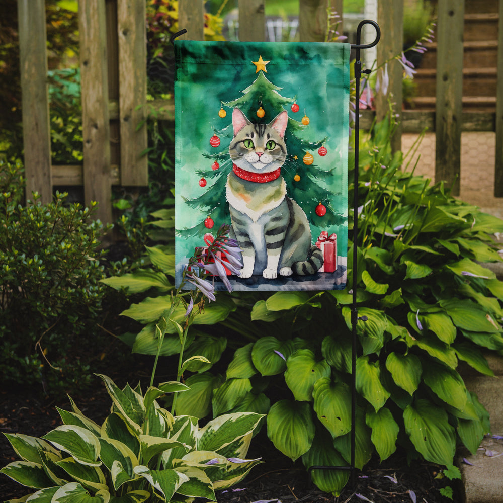 Raas Cat By the Christmas Tree Garden Flag Mailbox Decorative Yard Banner Outside Patio Artwork for Flower Beds, Garden Size, Multicolor