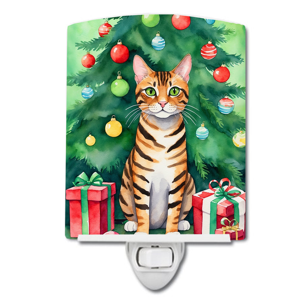Toyger Cat By the Christmas Tree Ceramic Night Light Compact, UL-Certified, Ideal for Bedroom, Bathroom, Nursery, Hallway, Kitchen, 6x4x3, Multicolor