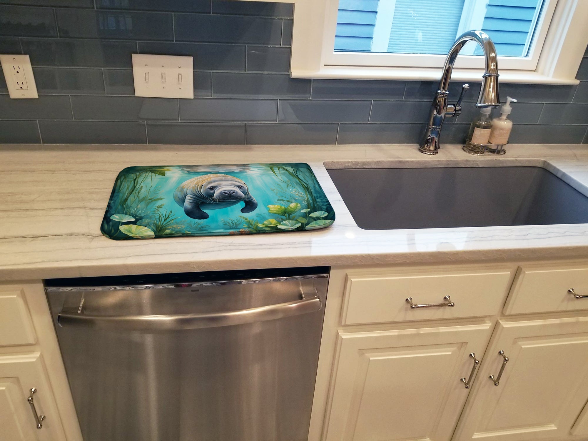 Manatee in a Crystal-Clear Spring Dish Drying Mat Absorbent Dish Drying Mat Pad for Kitchen Counter Dish Drainer Mat for Countertop, 14 x 21", Multicolor
