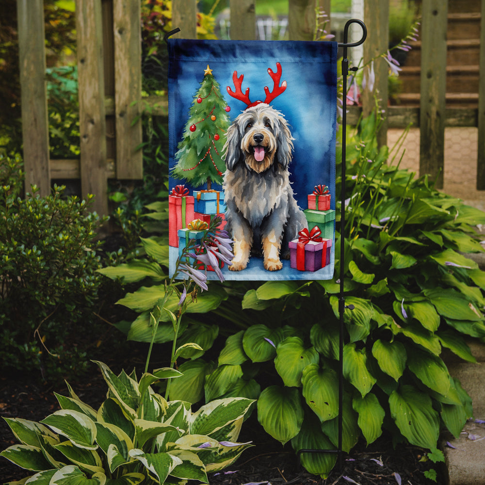 Bergamasco Christmas Reindeer Garden Flag Mailbox Decorative Yard Banner Outside Patio Artwork for Flower Beds, Garden Size, Multicolor