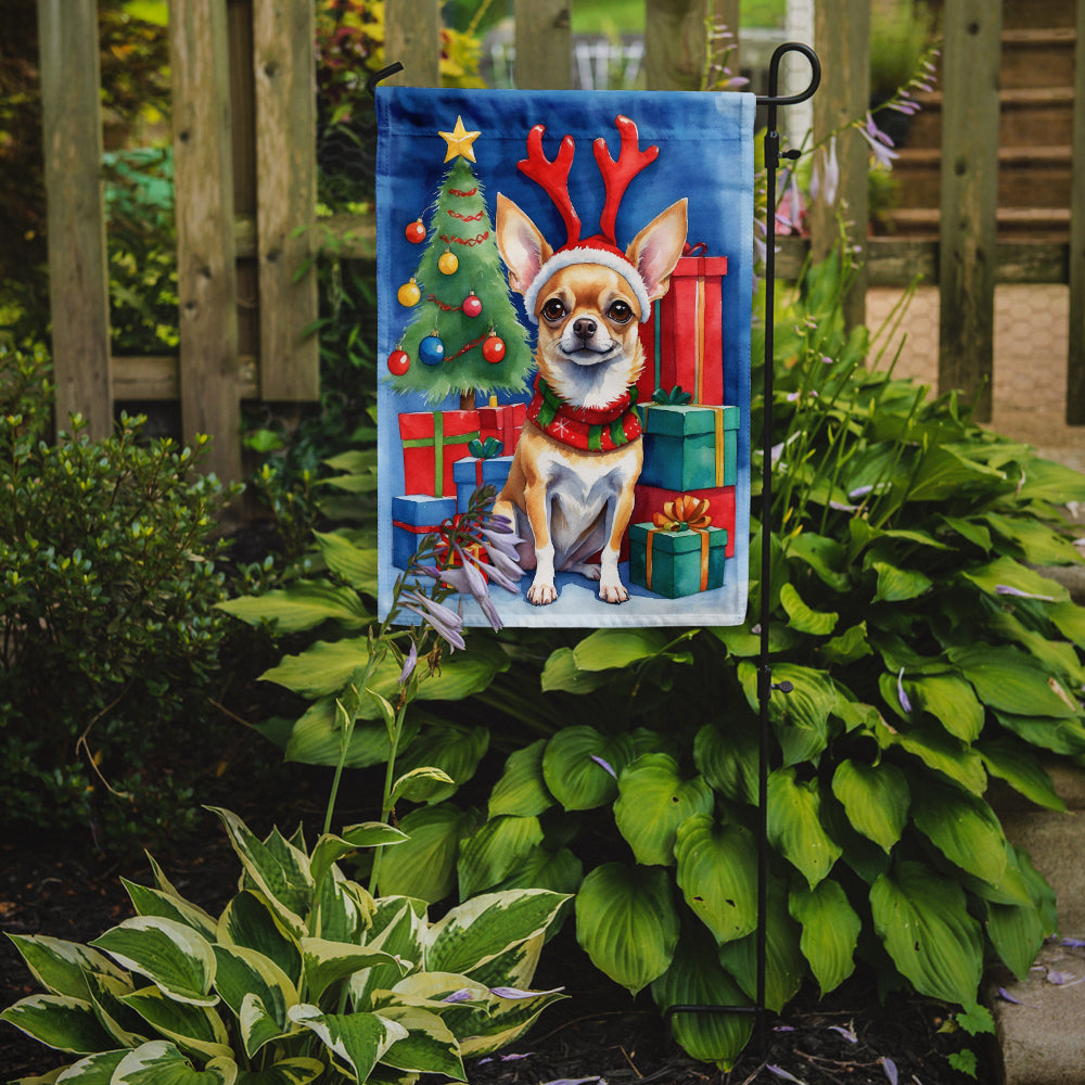 Chihuahua Christmas Reindeer Garden Flag Mailbox Decorative Yard Banner Outside Patio Artwork for Flower Beds, Garden Size, Multicolor