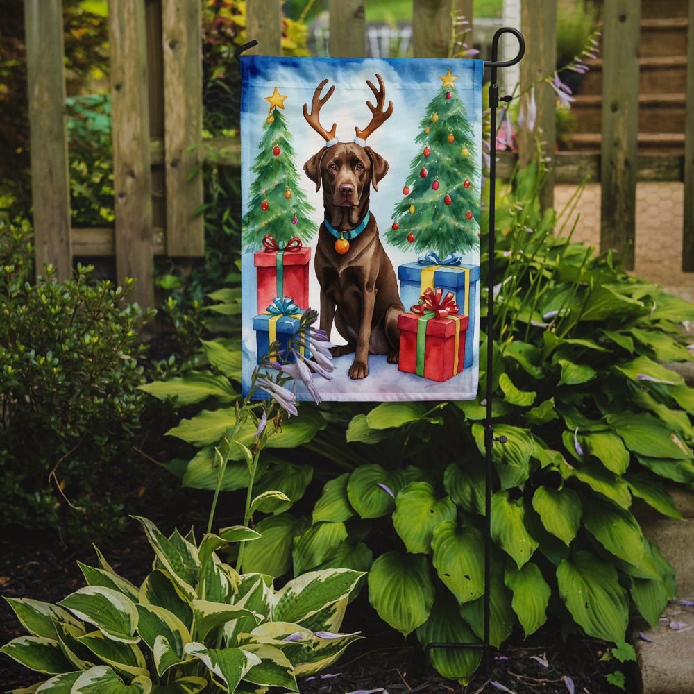Chocolate Labrador Retriever Christmas Reindeer Garden Flag Mailbox Decorative Yard Banner Outside Patio Artwork for Flower Beds, Garden Size, Multicolor