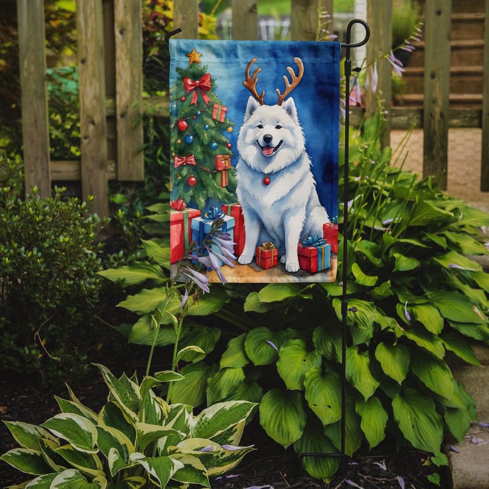 Samoyed Christmas Reindeer Garden Flag Mailbox Decorative Yard Banner Outside Patio Artwork for Flower Beds, Garden Size, Multicolor