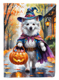 American Eskimo Halloween Trick or Treat Garden Flag Mailbox Decorative Yard Banner Outside Patio Artwork for Flower Beds, Garden Size, Multicolor