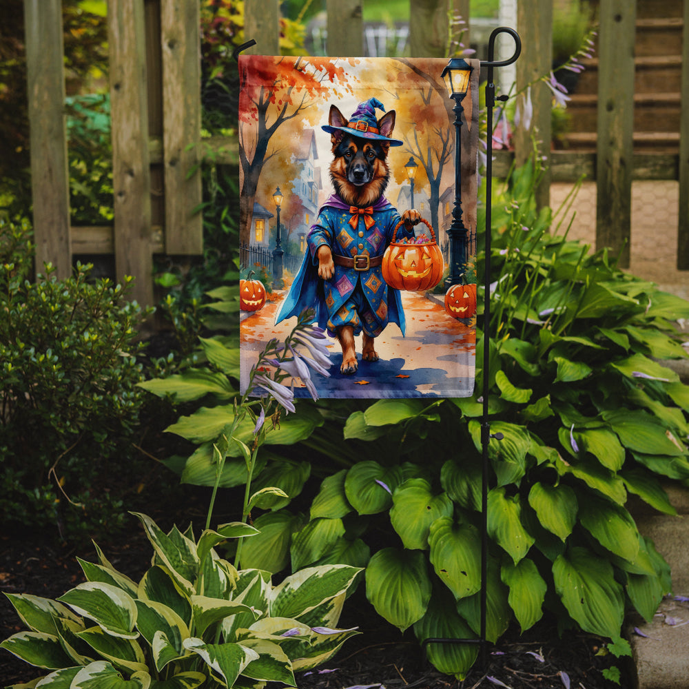 German Shepherd Halloween Trick or Treat Garden Flag Mailbox Decorative Yard Banner Outside Patio Artwork for Flower Beds, Garden Size, Multicolor