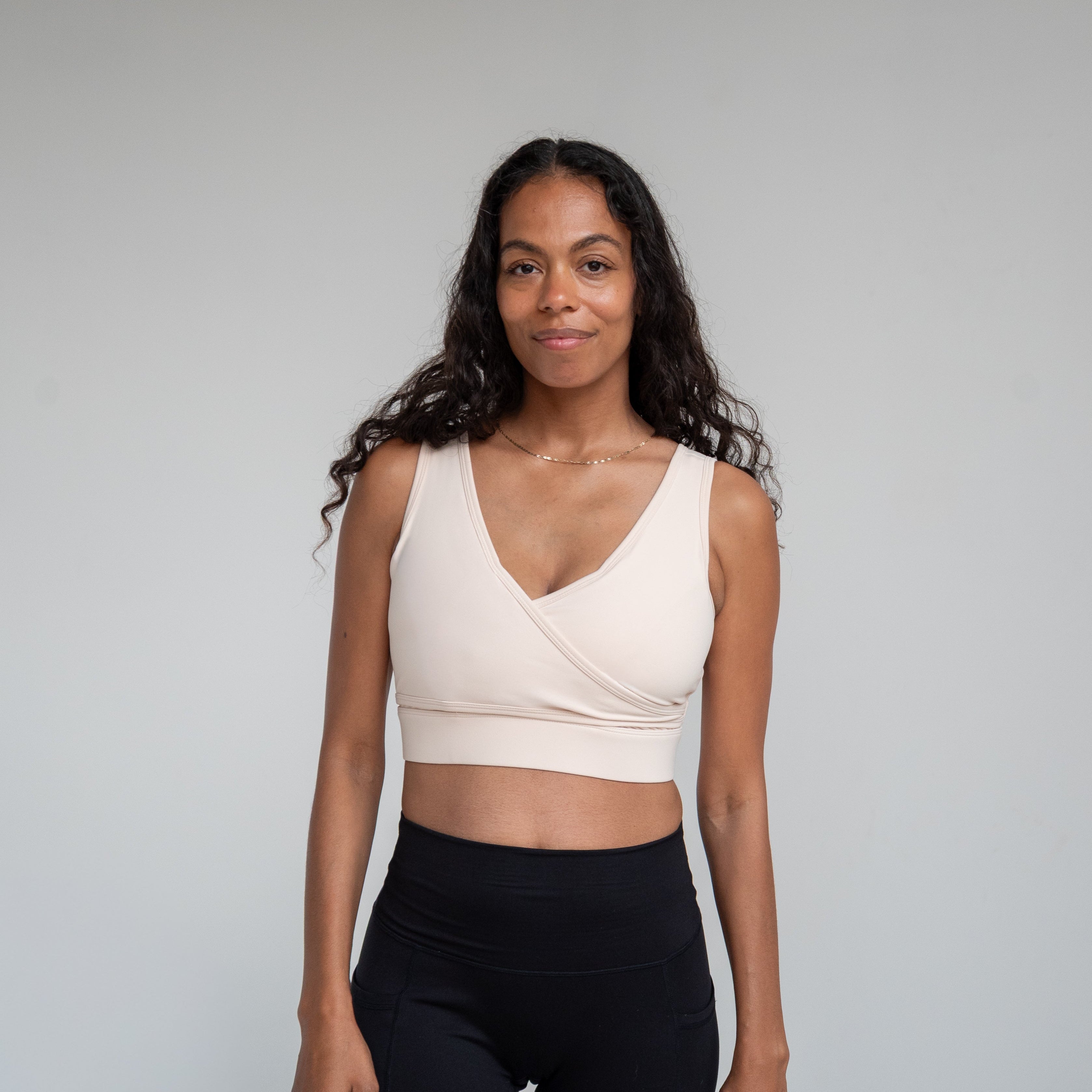 Everyday Luxe® 3.0 Nursing & Hands-Free Pumping Bra for Breastfeeding Moms