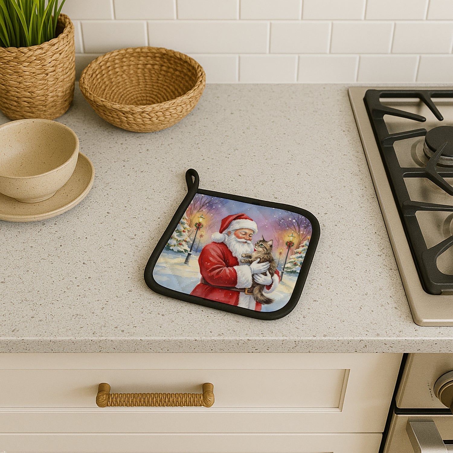 American Wirehair Cat with Santa Claus Pot Holder Set of 2 Heat Resistant Quilted Hot Pads 7.5 x 7.5 Inch, Insulated Kitchen Trivets for Cooking & Baking