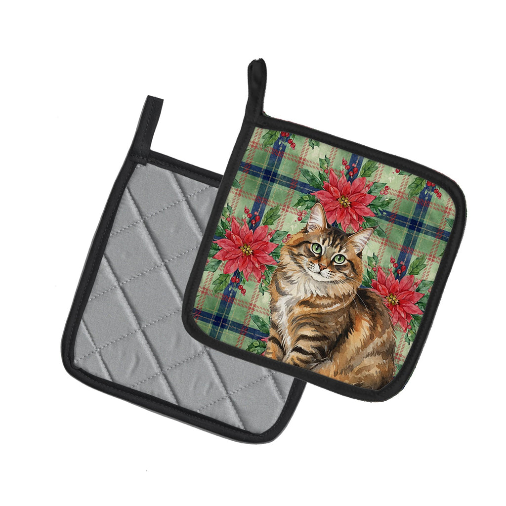 Norwegian Forest Cat Brown Tabby Cat with Poinsettias Pot Holder Set of 2 Heat Resistant Quilted Hot Pads 7.5 x 7.5 Inch, Insulated Kitchen Trivets for Cooking & Baking