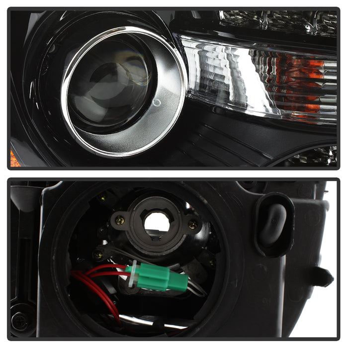 SPYDER xTune 11-14 Chrysler 300 Passenger Side Halogen Headlight w/Bezel - OEM Left (HD-JH-CHR30011-OEBK-R) 9037832