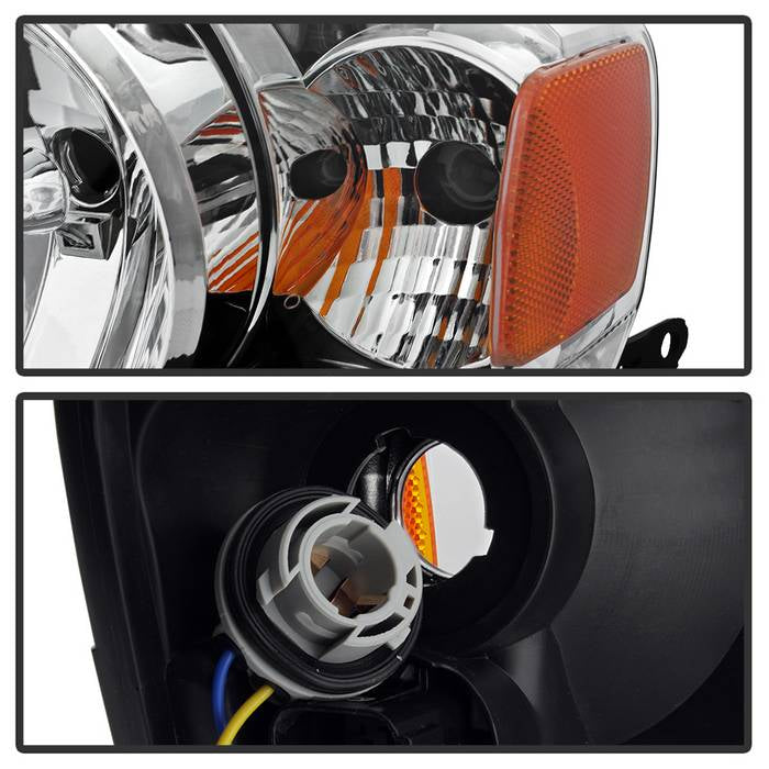 SPYDER xTune 05-07 Ford Escape Driver Side Halogen Headlight - OEM Left (HD-JH-FESCA05-OE-L) 9943355