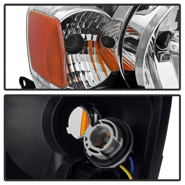 SPYDER xTune 05-07 Ford Escape Passenger Side Halogen Headlight - OEM Right (HD-JH-FESCA05-OE-R) 9943362