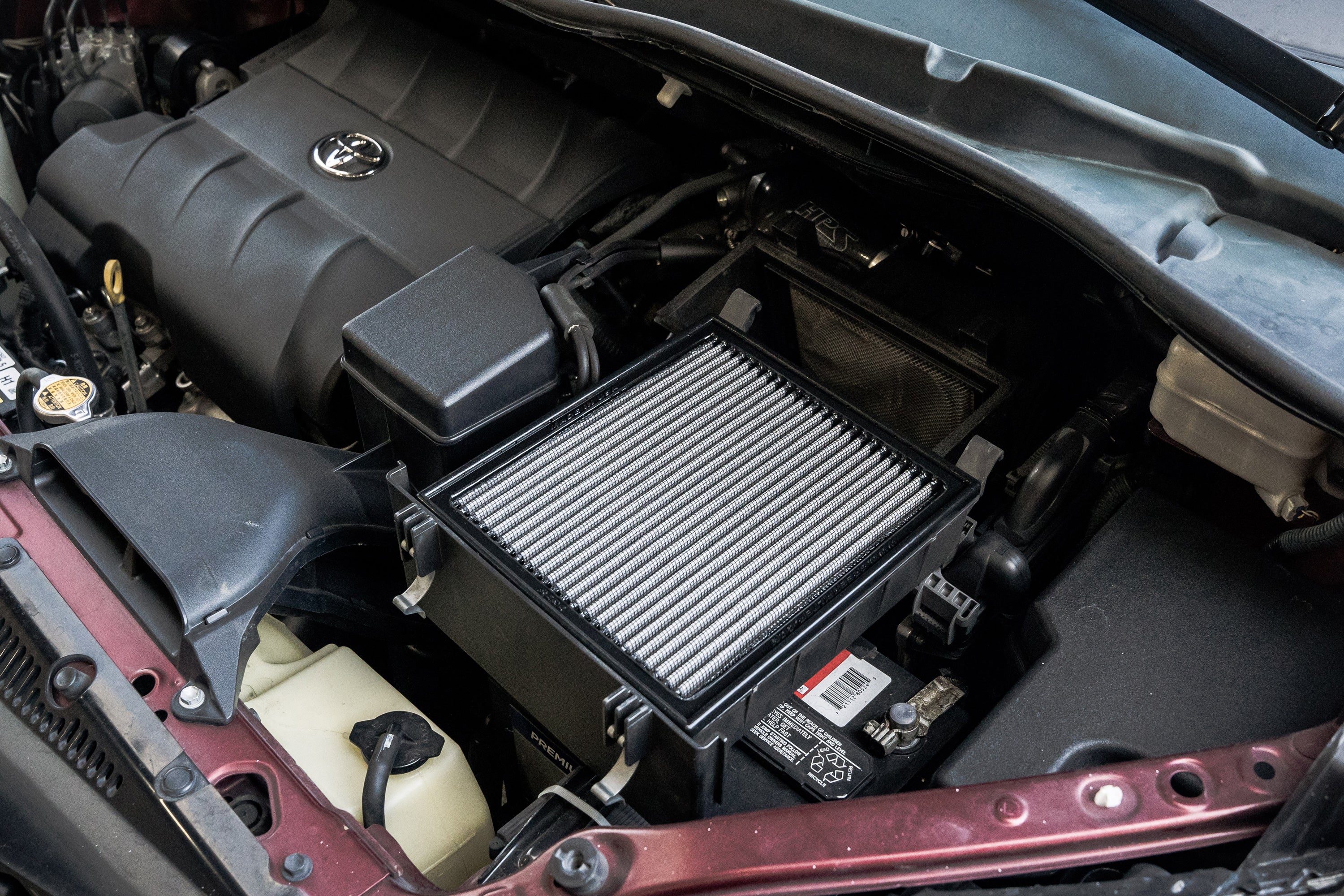 HPS Performance Products Drop-In Air Filter 2019-2021 Toyota RAV4 2.5L HPS-457378