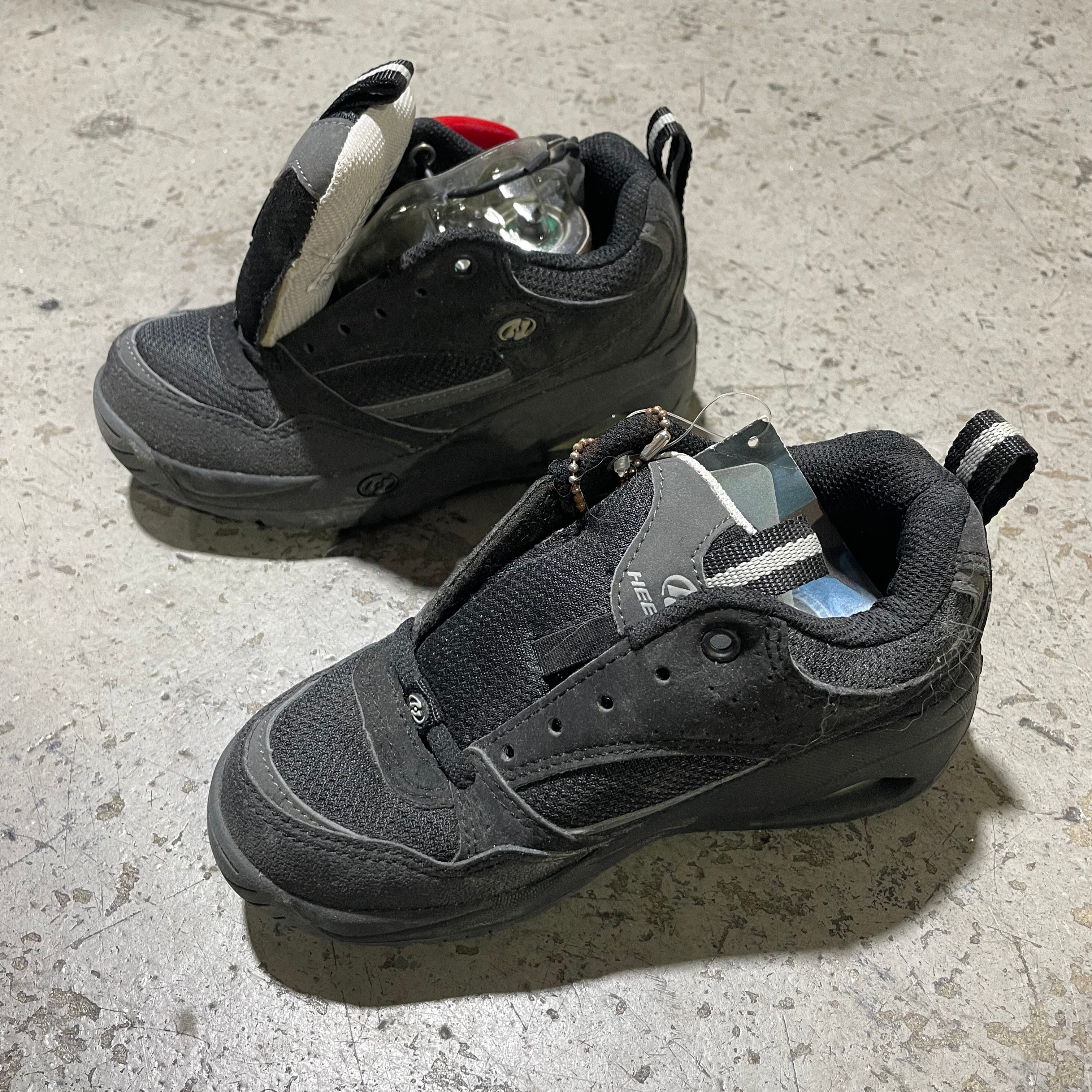 Heelys Slide Youth Skate Shoes - Black/Charcoal/Light Gray [Size 13C]