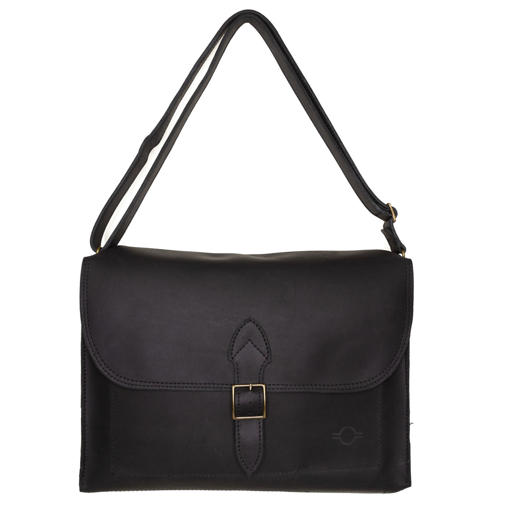Ezra Laptop Bag: Black
