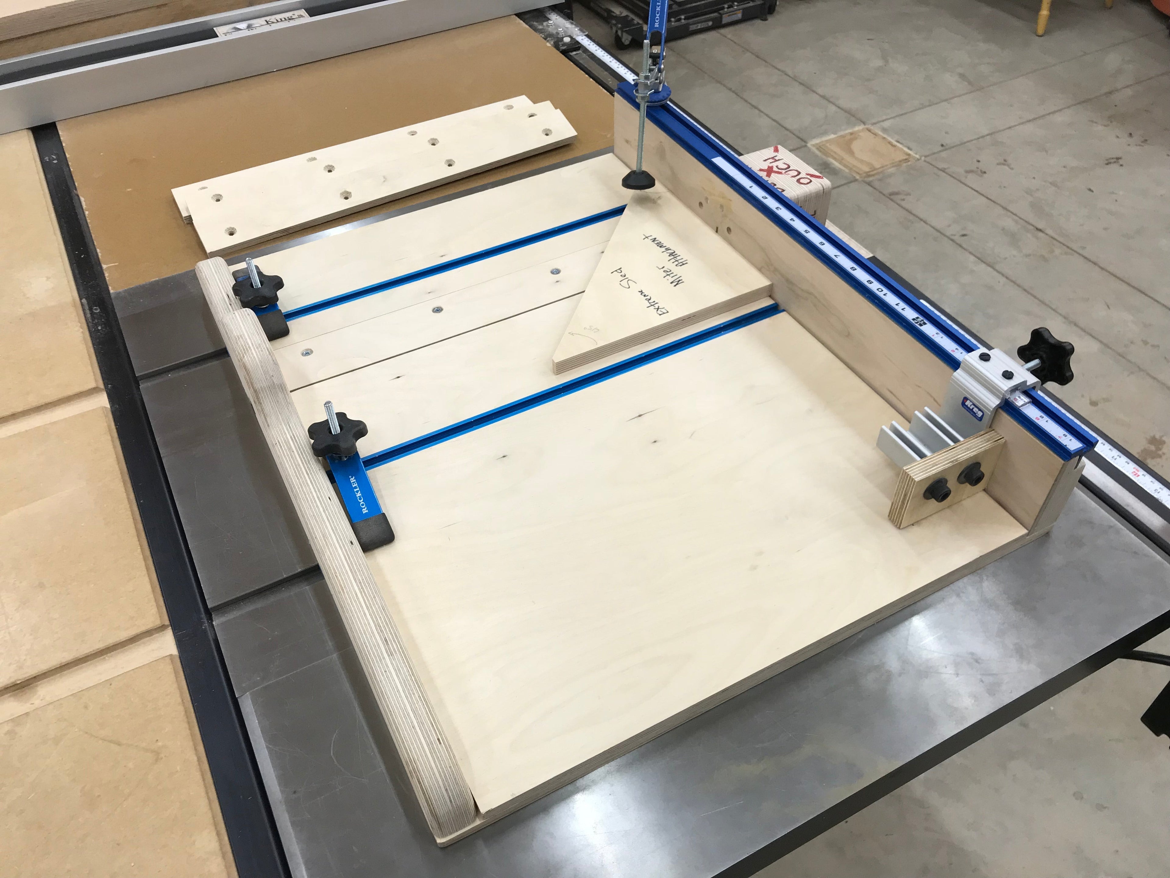 Plans for the Extreme Crosscut Miter Dado Table Saw Sled