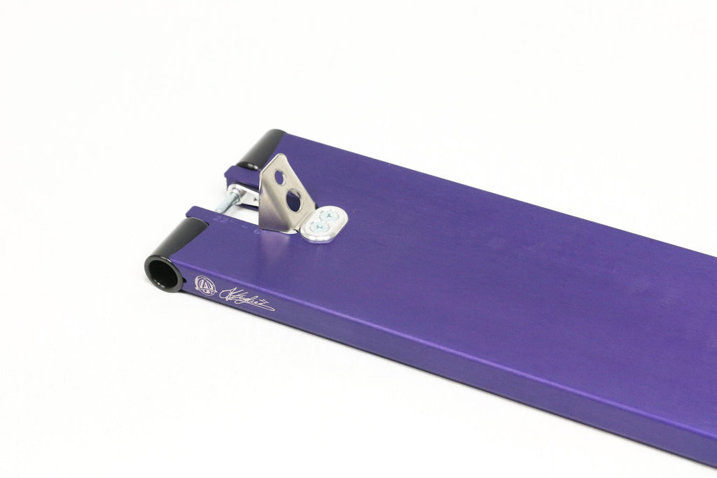Apex Angus Hughes Signature V3 Scooter Deck - 6″ x 22″ Violet