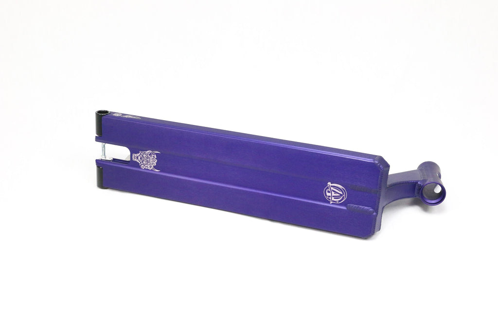Apex Angus Hughes Signature V3 Scooter Deck - 6″ x 22″ Violet