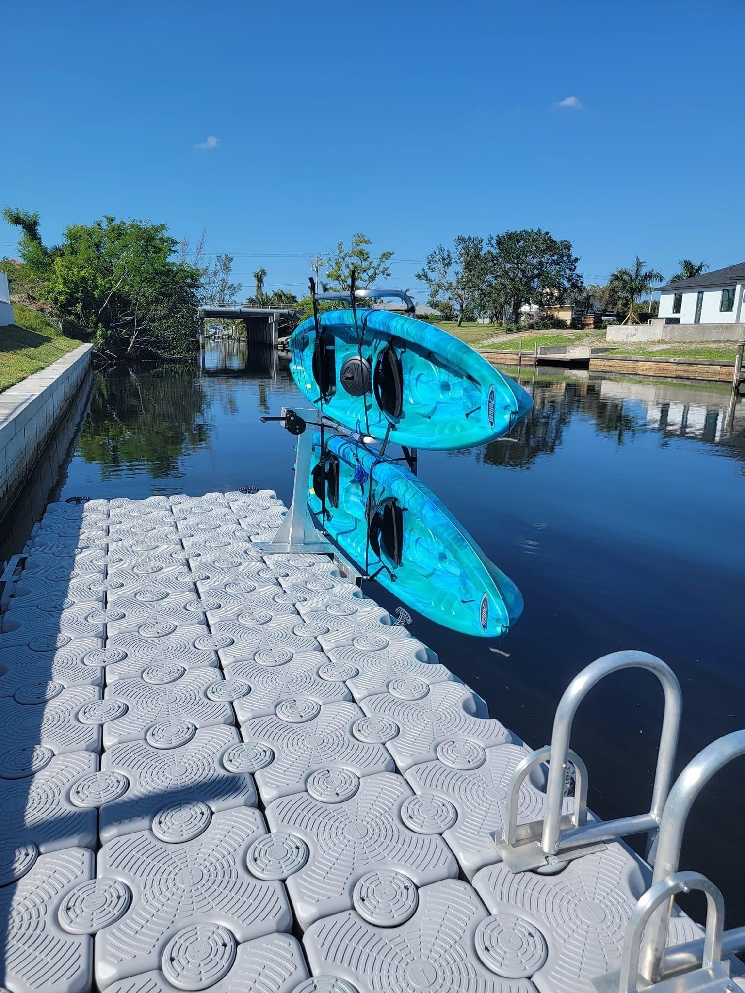 FLOATING DOCK LAUNCH & STOW