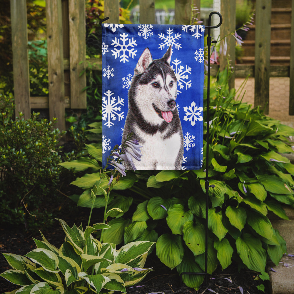Winter Snowflakes Holiday Alaskan Malamute Garden Flag Mailbox Decorative Yard Banner Outside Patio Artwork for Flower Beds, Garden Size, Multicolor