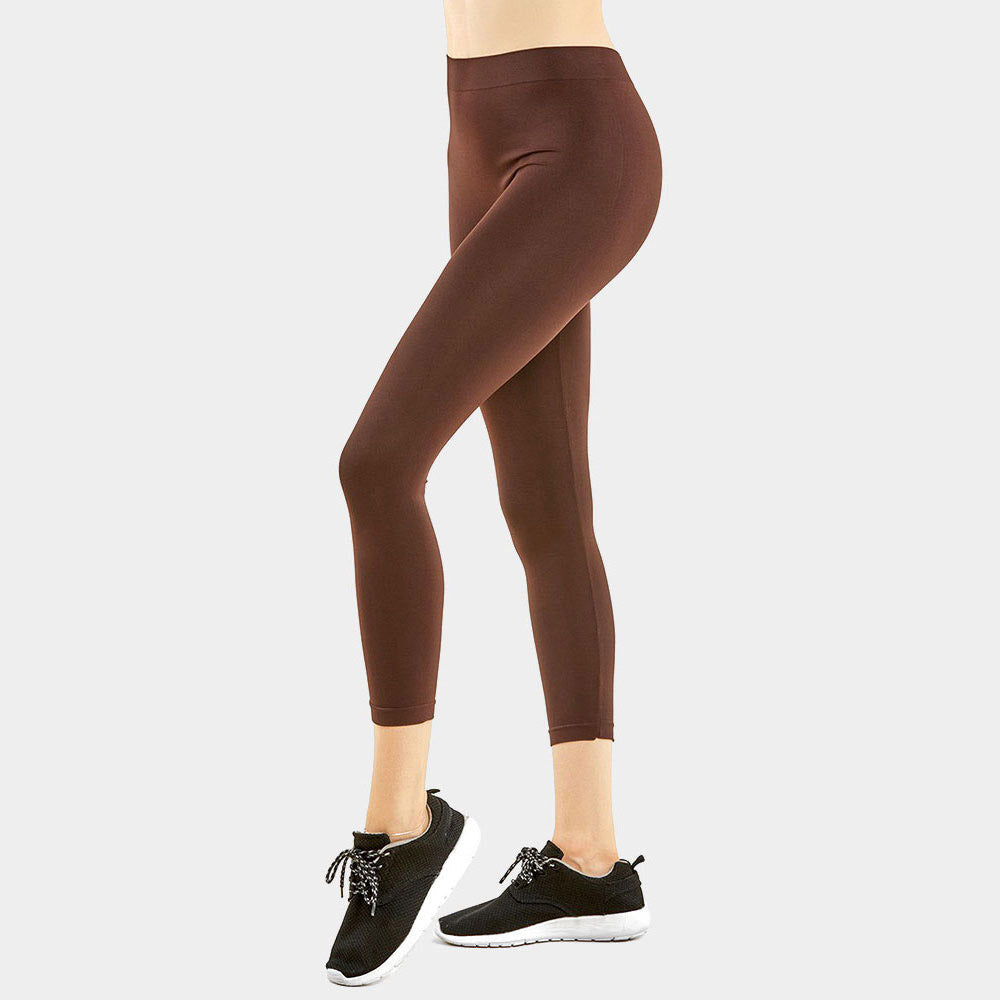 Ladies Solid Capri Leggings