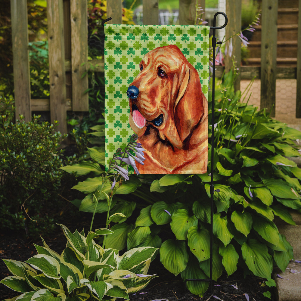 Bloodhound St. Patrick's Day Shamrock Portrait Garden Flag Mailbox Decorative Yard Banner Outside Patio Artwork for Flower Beds, Garden Size, Multicolor