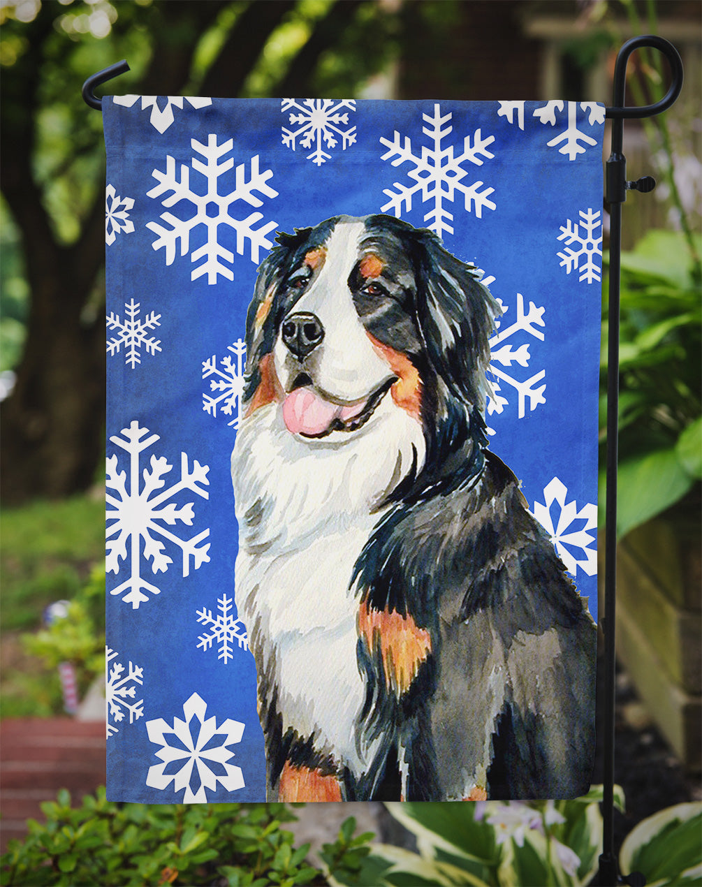Bernese Mountain Dog Winter Snowflakes Holiday Garden Flag Mailbox Decorative Yard Banner Outside Patio Artwork for Flower Beds, Garden Size, Multicolor