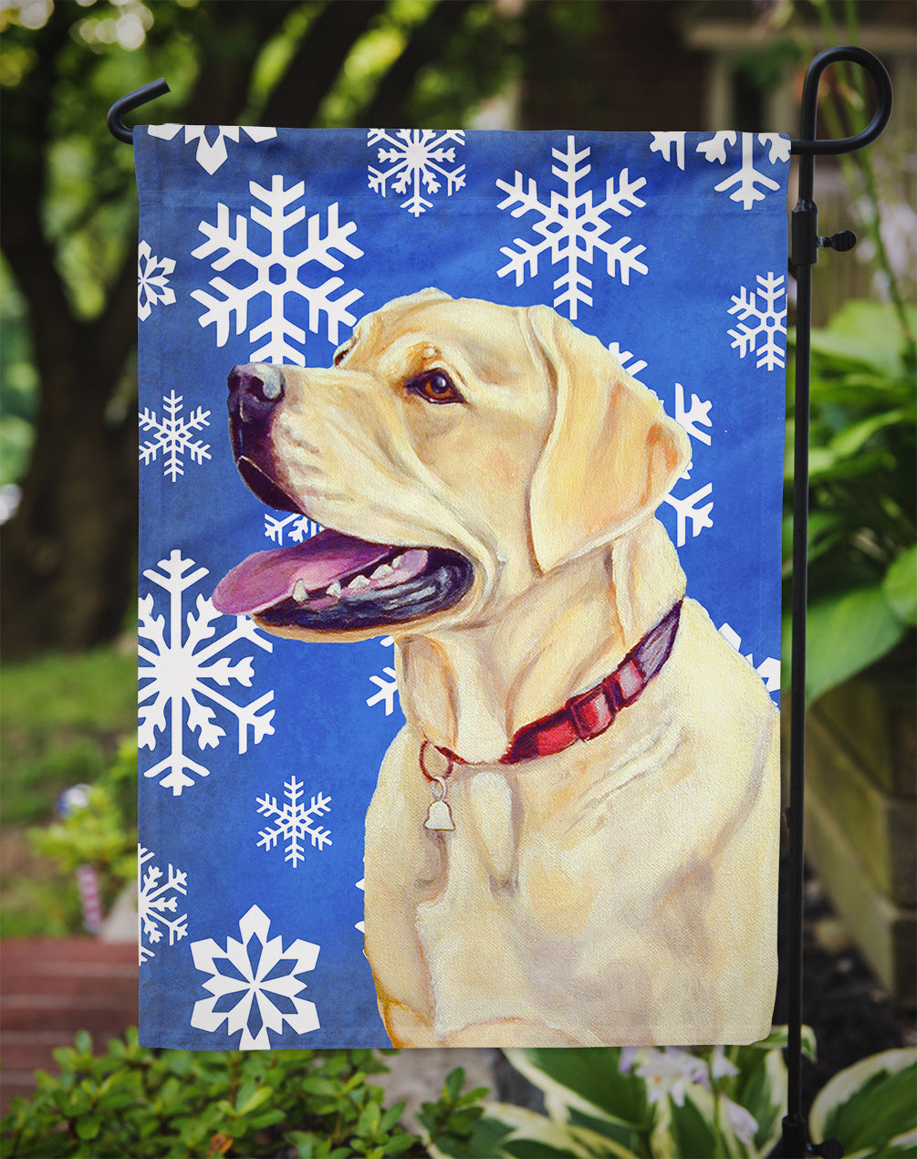 Labrador Winter Snowflakes Holiday Garden Flag Mailbox Decorative Yard Banner Outside Patio Artwork for Flower Beds, Garden Size, Multicolor