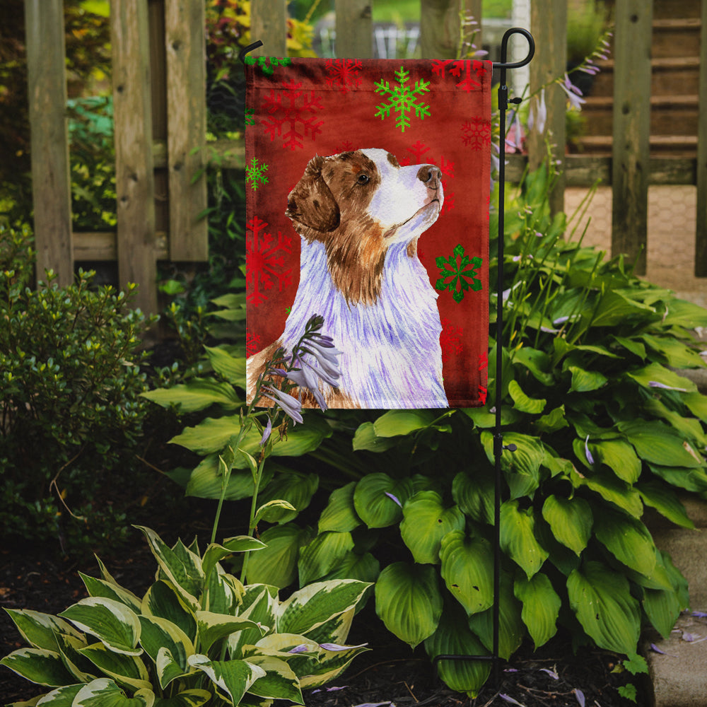 Australian Shepherd Red Green Snowflakes Christmas Garden Flag Mailbox Decorative Yard Banner Outside Patio Artwork for Flower Beds, Garden Size, Multicolor