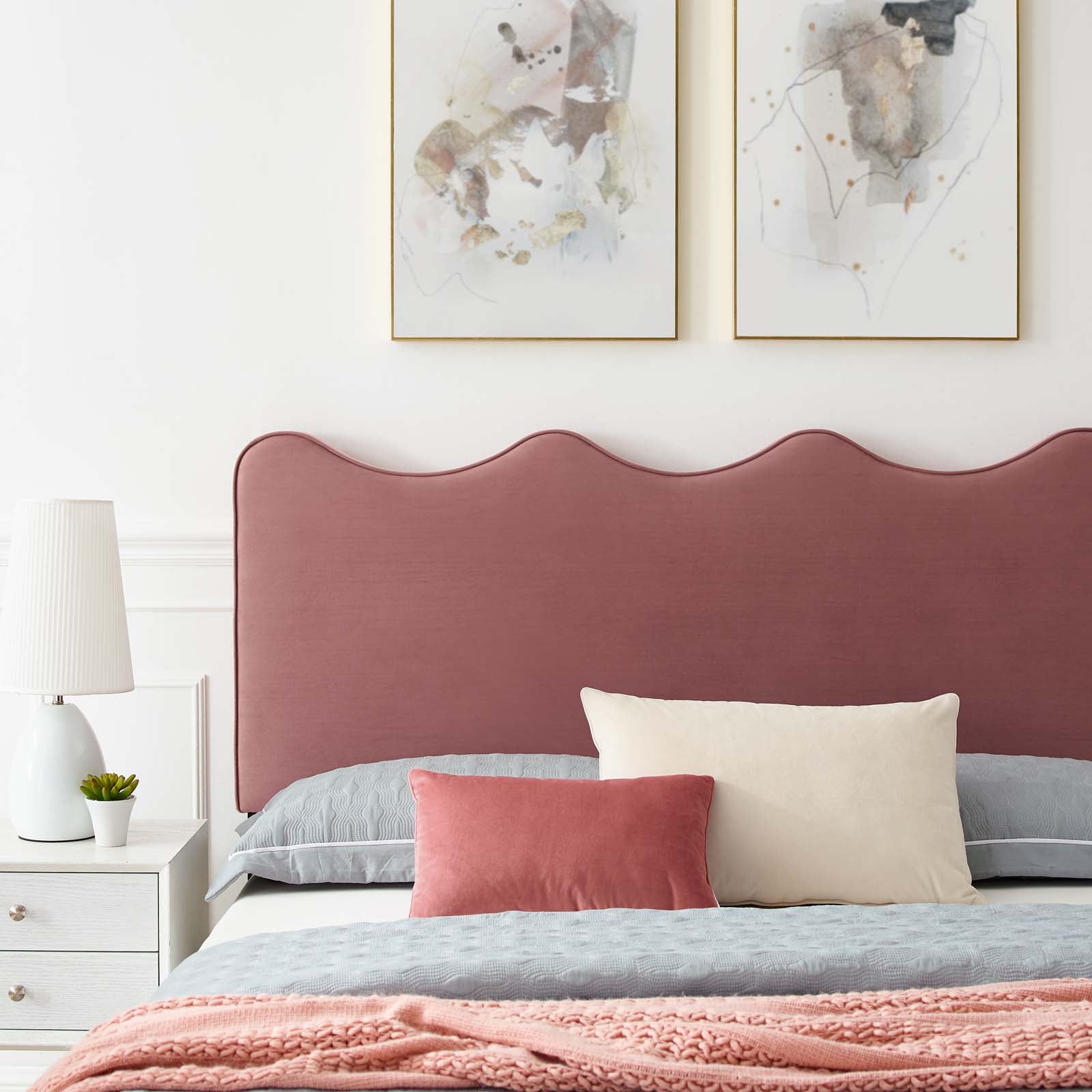 Current Performance Velvet Queen Platform Bed by Modway