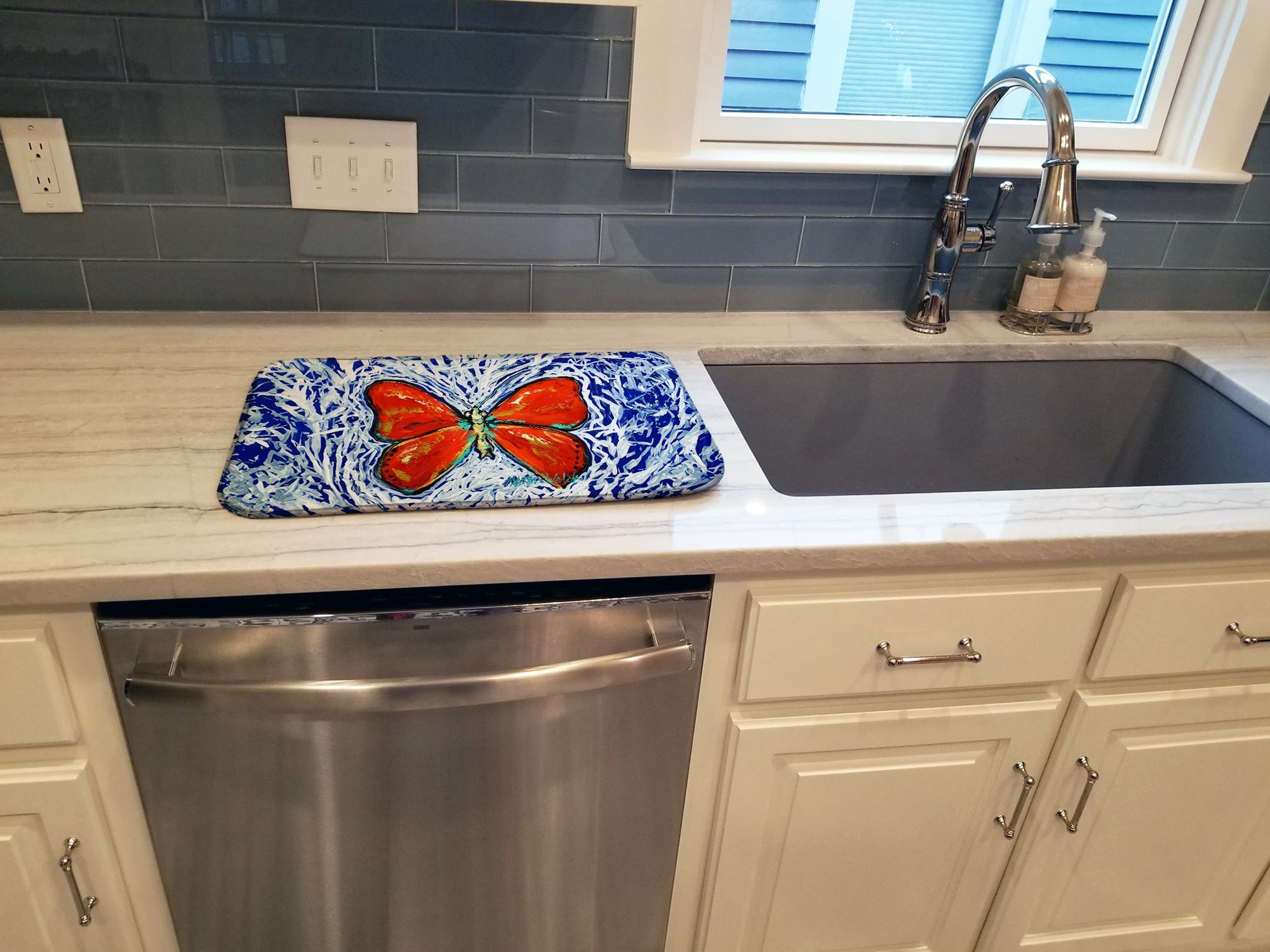 Red Glider Butterfly Dish Drying Mat Absorbent Dish Drying Mat Pad for Kitchen Counter Dish Drainer Mat for Countertop, 14 x 21", Multicolor