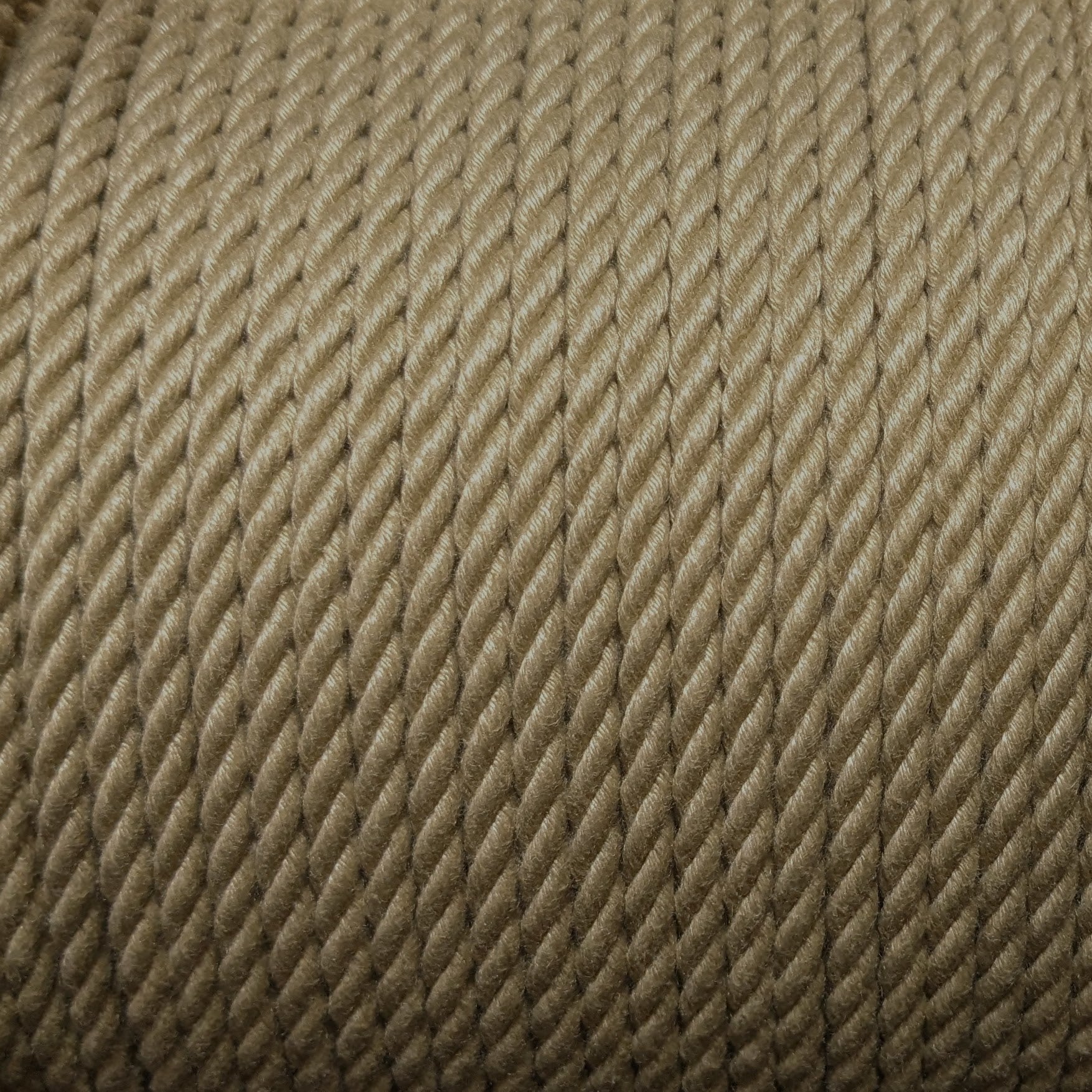 Wholesale POSH Rope - 3 Strand Spun Polyester Bondage Rope - Synthetic Hemp - 6mm