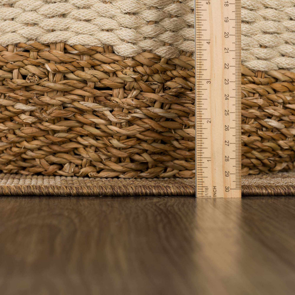 Kuval Checkered Brown Outdoor Rug