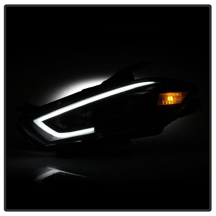 SPYDER xTune 13-16 Dodge Dart Projector Headlights - Halogen - DRL - Black (PRO-JH-DDART13-LB-BK) 9048517