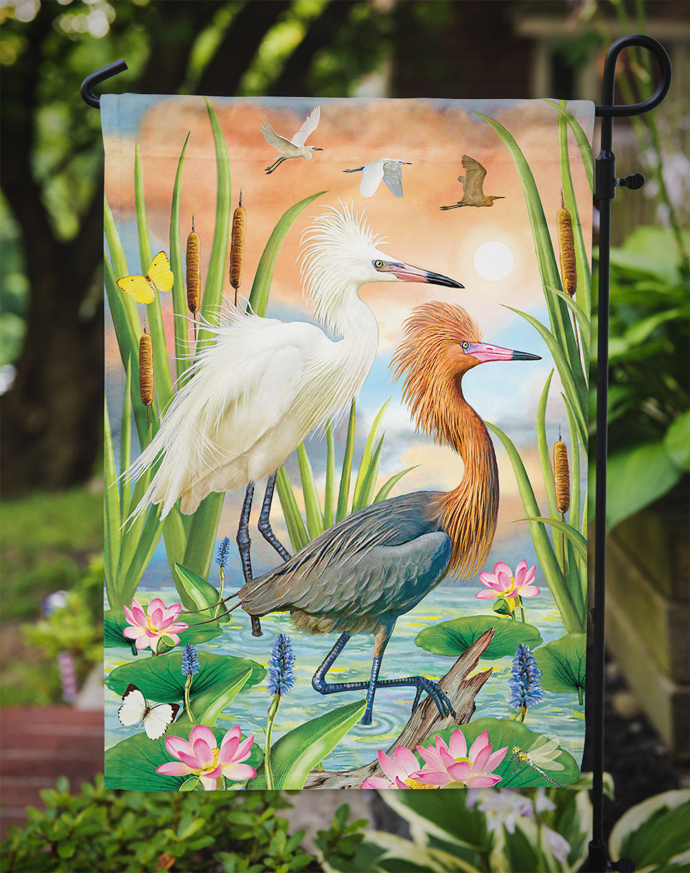 Reddish Heron Two Phases Garden Flag Mailbox Decorative Yard Banner Outside Patio Artwork for Flower Beds, Garden Size, Multicolor