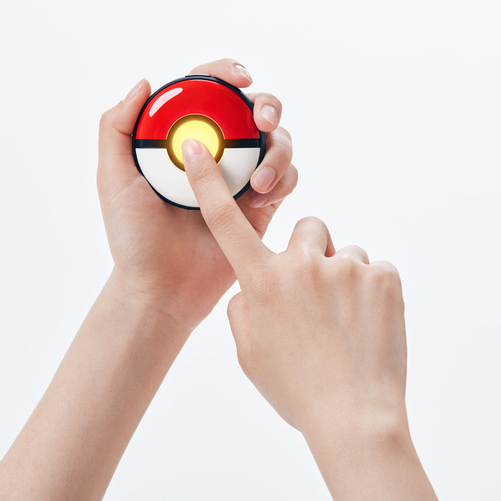 Nintendo - Pokemon GO Plus + Switch