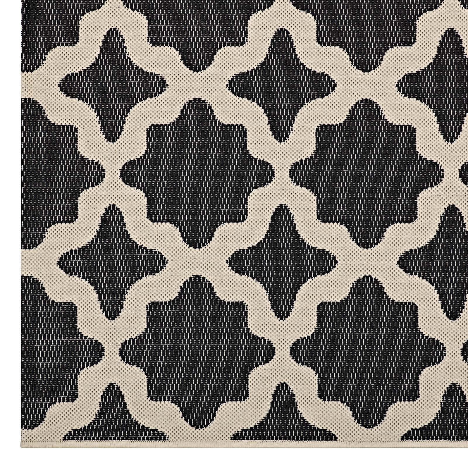 Cerelia Moroccan Trellis Indoor and Outdoor 4x6 Area Rug by Modway