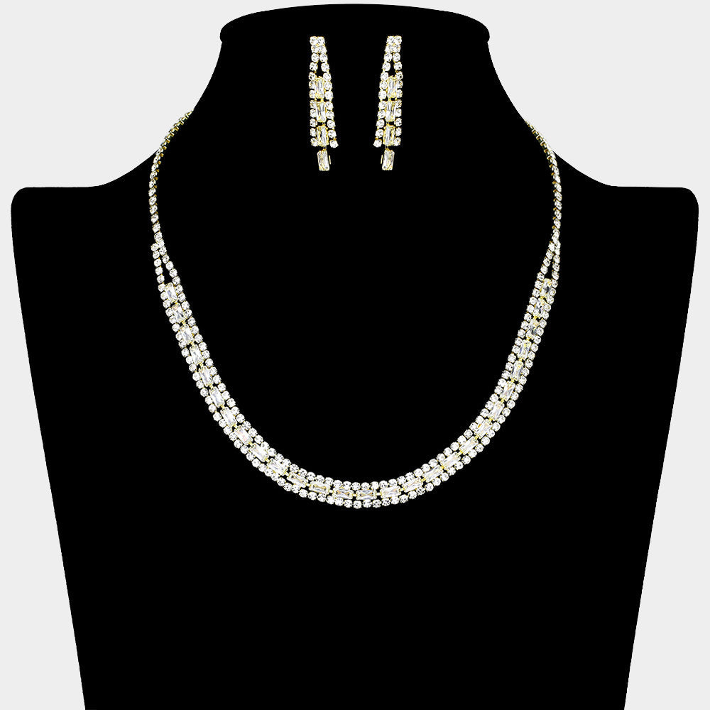 Rhinestone Paved U Shaped Necklace