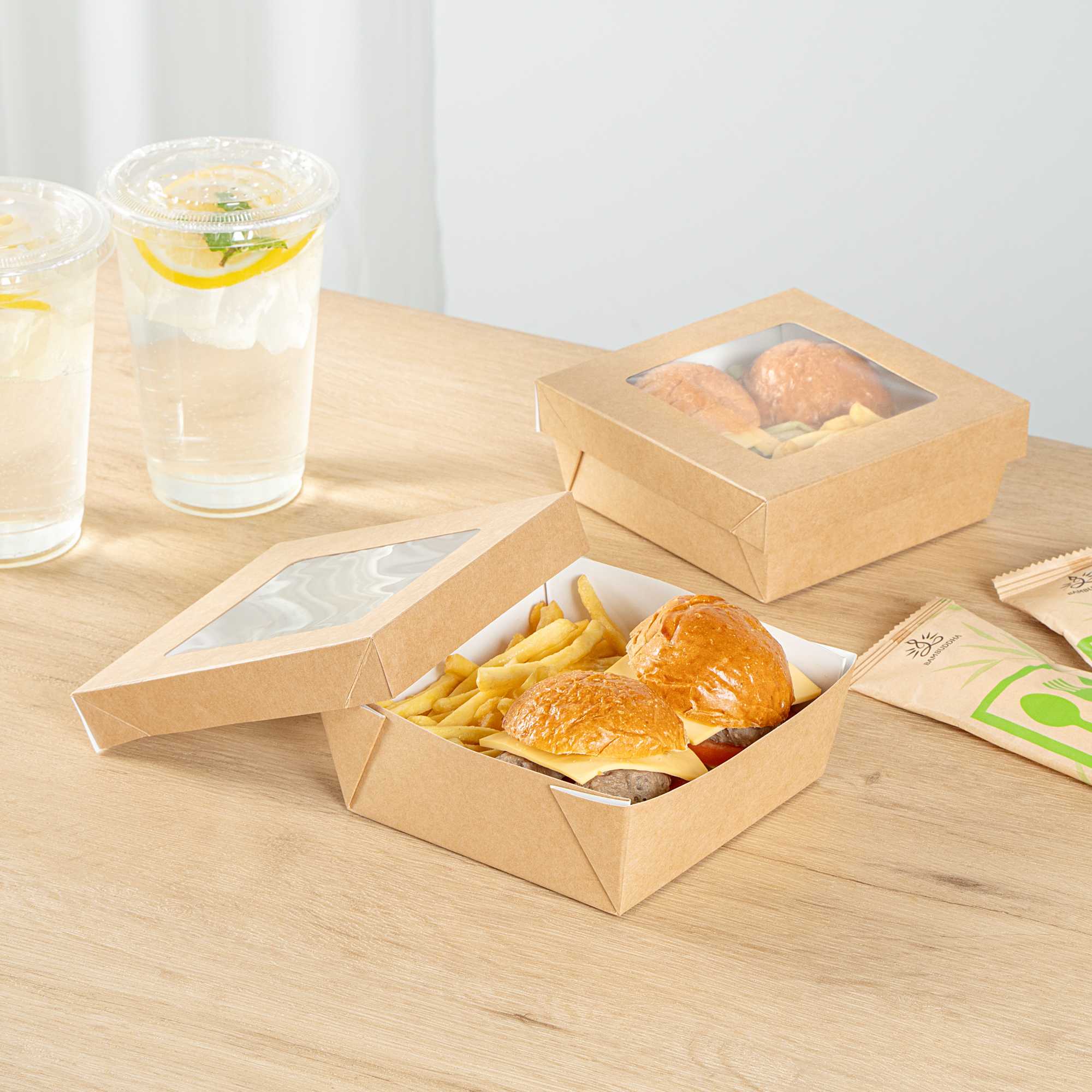 Cafe Vision 27 oz Square Kraft Paper Medium Take Out Container - 5 1/4" x 5 1/4" x 2" - 200 count box