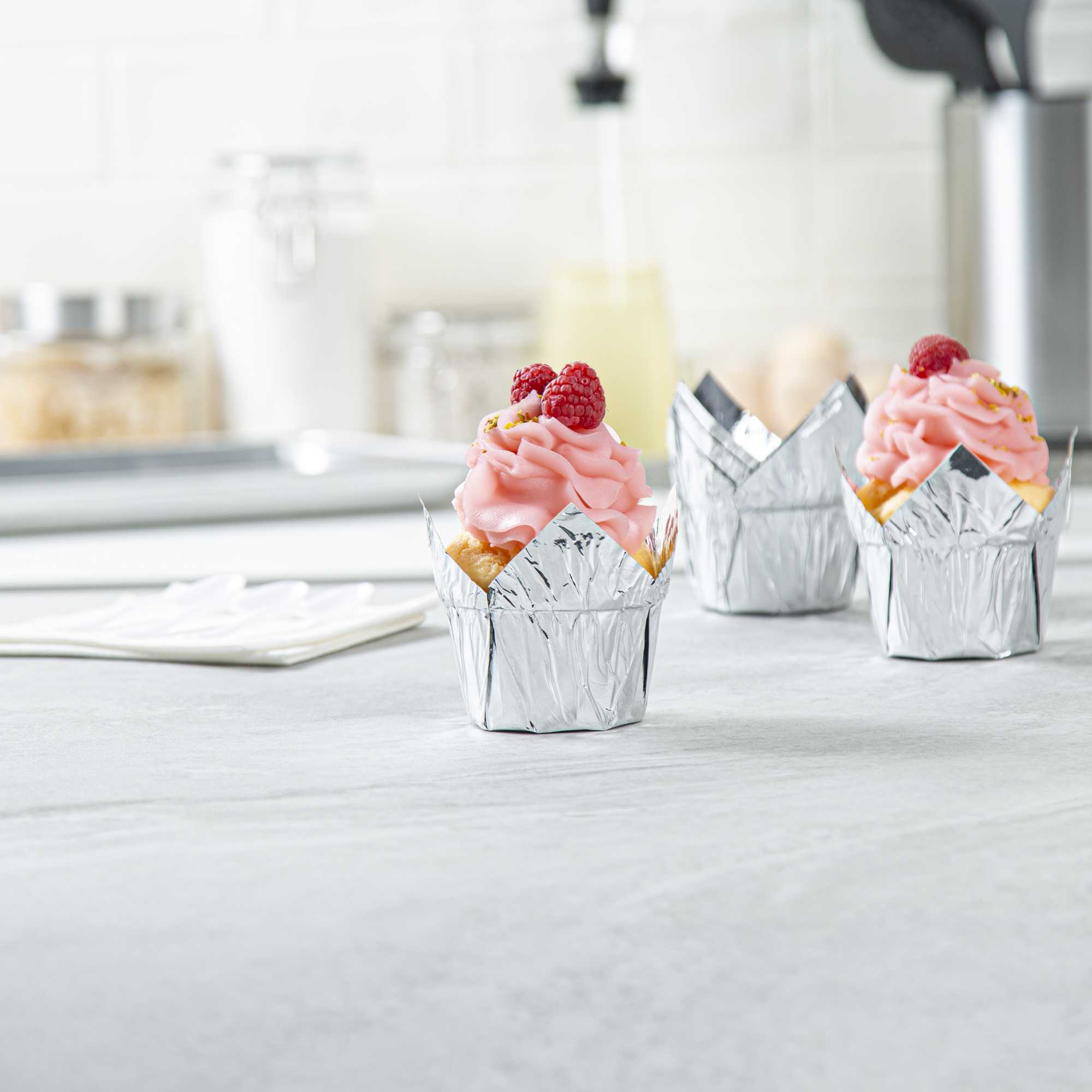 Panificio 4 oz Tulip Metallic Silver Paper Regular Baking Cup - 2 1/4" x 2 1/4" x 1 1/2" - 200 count box