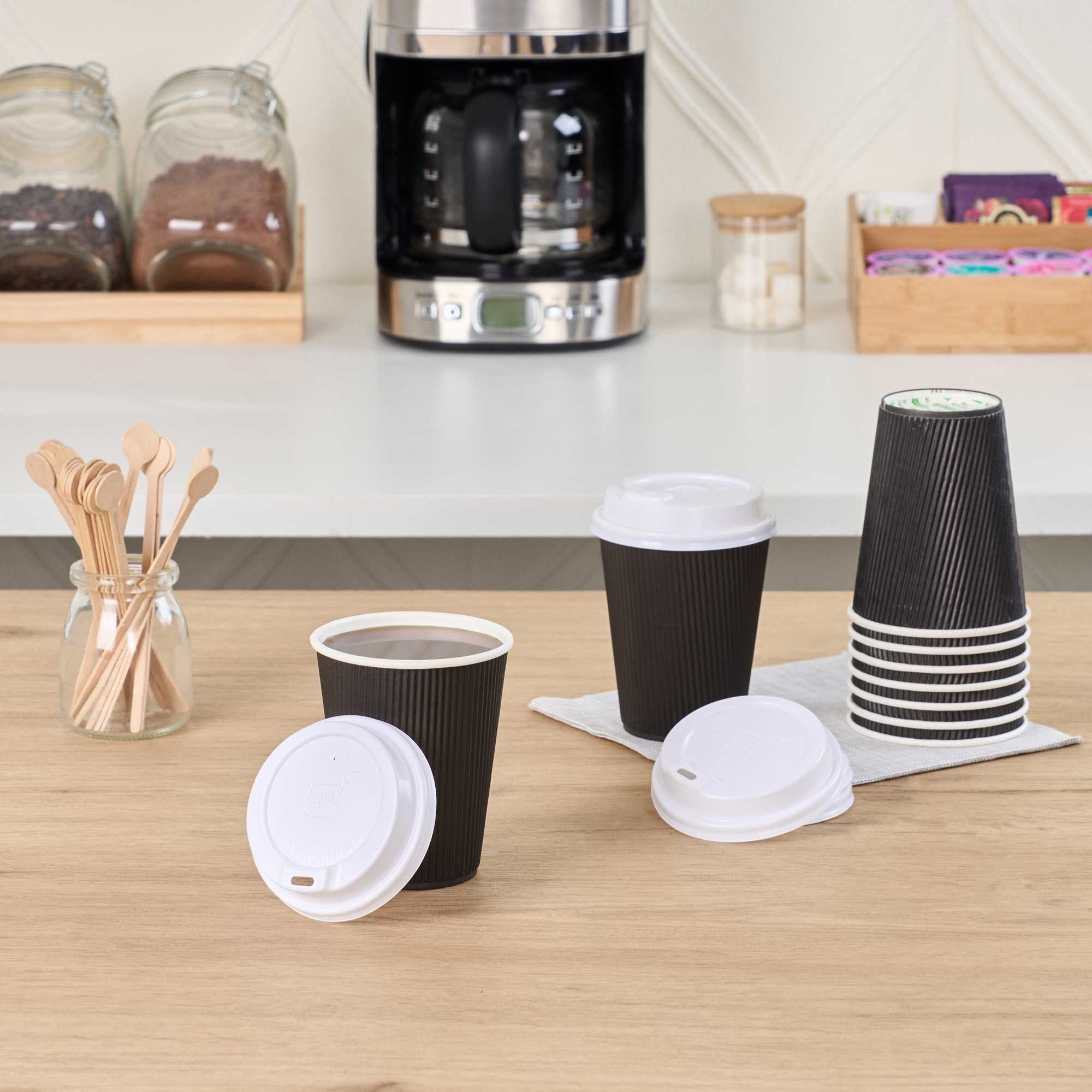 Restpresso White Plastic Coffee Cup Lid - Elevated Spout, Fits 8, 12, 16 and 20 oz - 500 count box