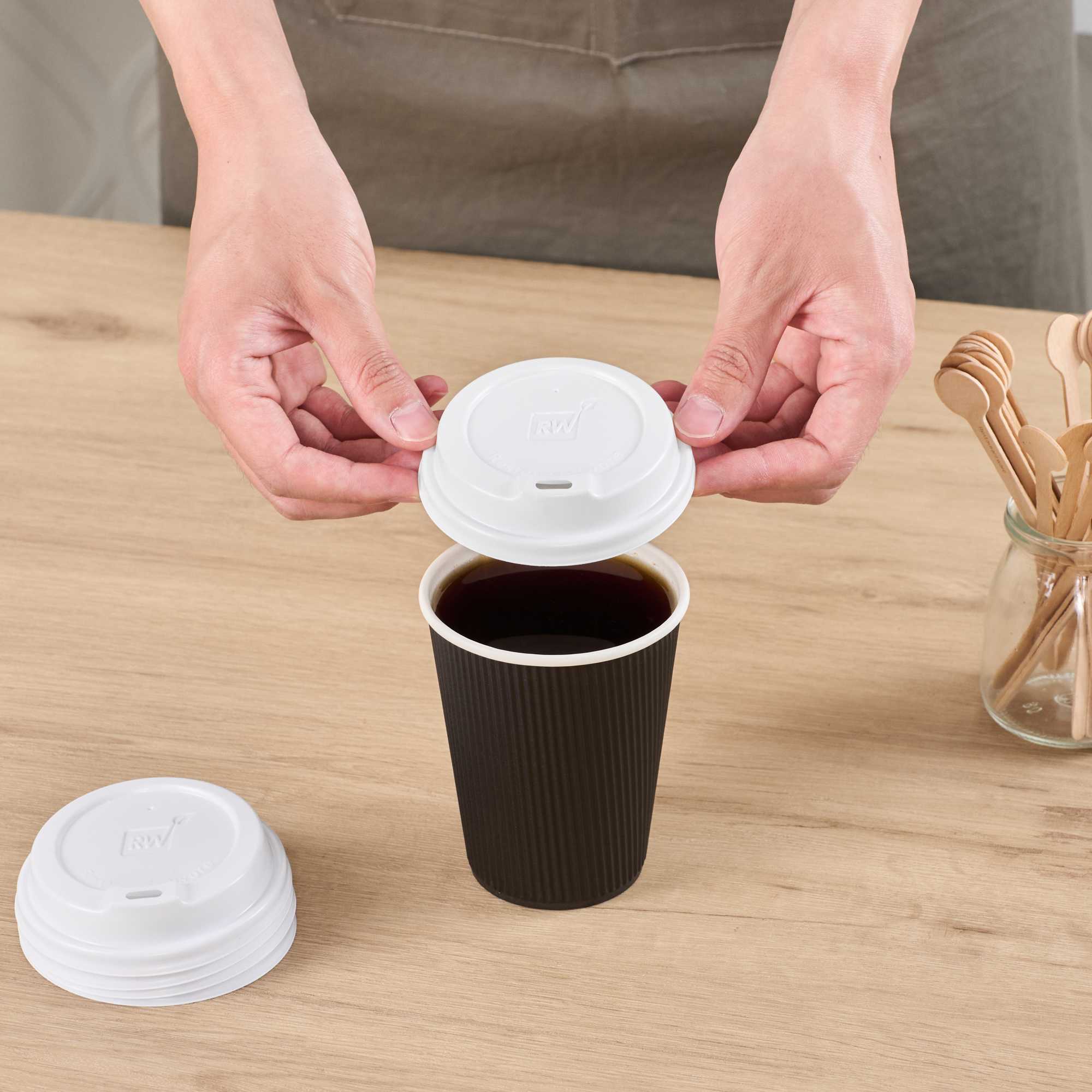 Restpresso White Plastic Coffee Cup Lid - Elevated Spout, Fits 8, 12, 16 and 20 oz - 500 count box