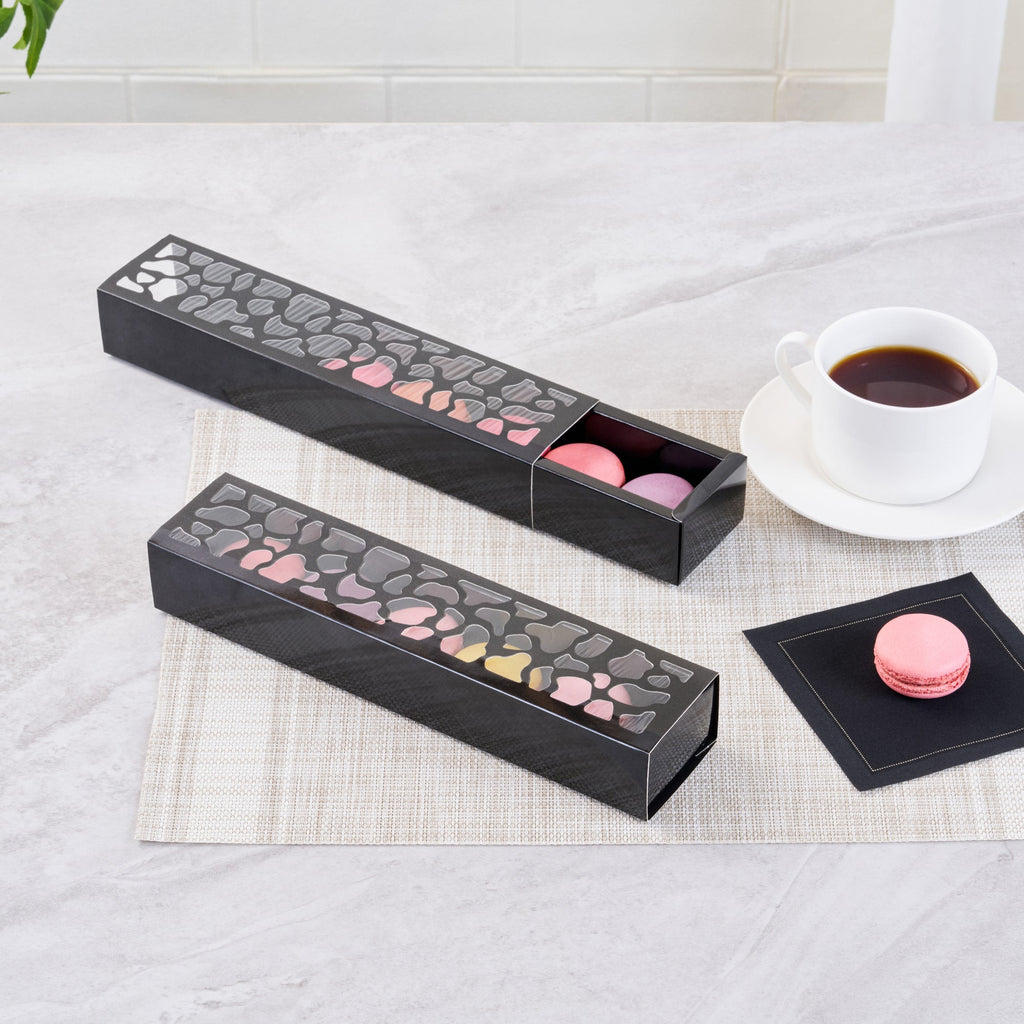 Sentiero Rectangle Black Paper Macaron Box - Holds 5 Macarons - 10" x 2 1/4" x 1 1/2" - 100 count box