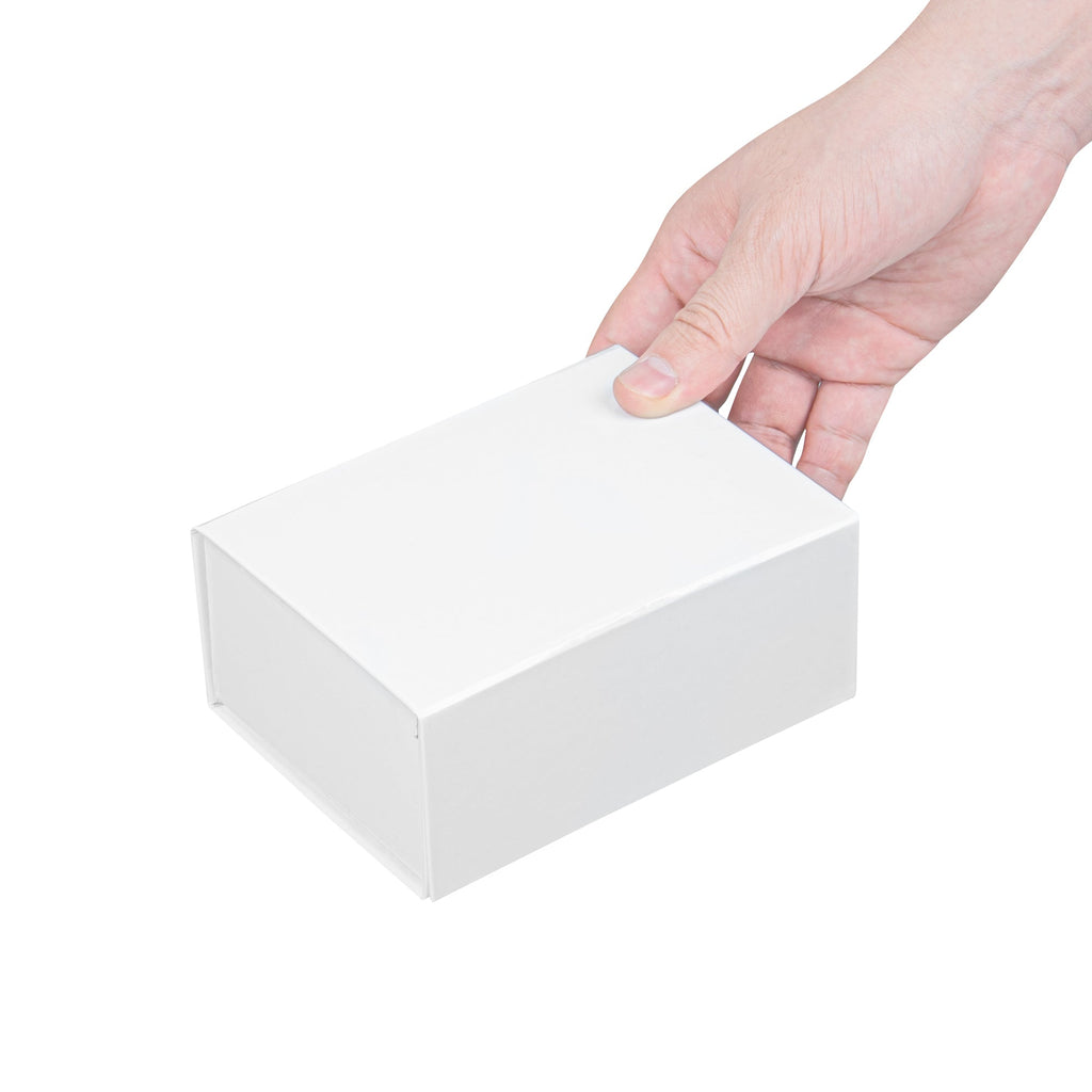 Cater Tek Rectangle White Paper Extra Small Tic Tac Box - Magnetic - 5" x 4" x 2 1/2" - 10 count box
